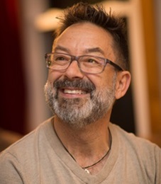 Dr. Michael Lennox
